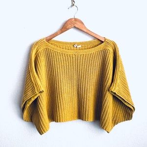 Gorgeous Anthropologie Moth Golden Woven Cropped Shrug Pullover